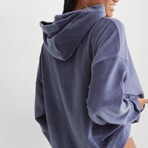 American Eagle velour cropped hoody - oversized small